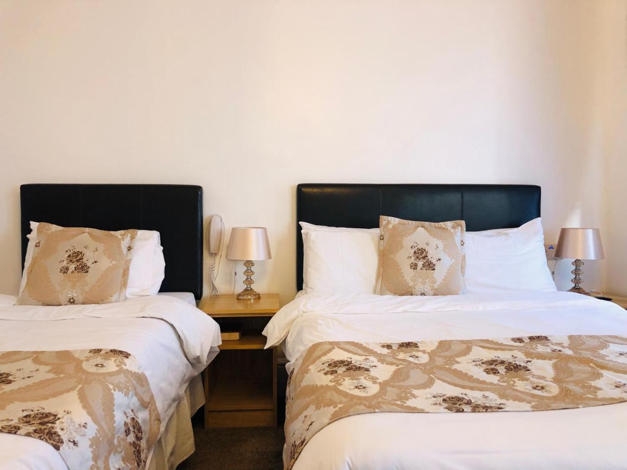 Ilfracombe House Hotel - Near Cliffs Pavilion Саутенд-он-Си Экстерьер фото